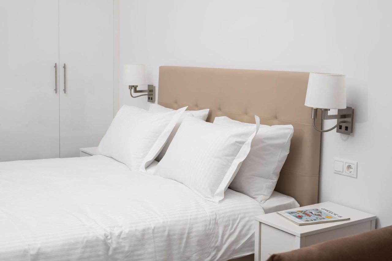 The Square Six Apartment Athens Ngoại thất bức ảnh