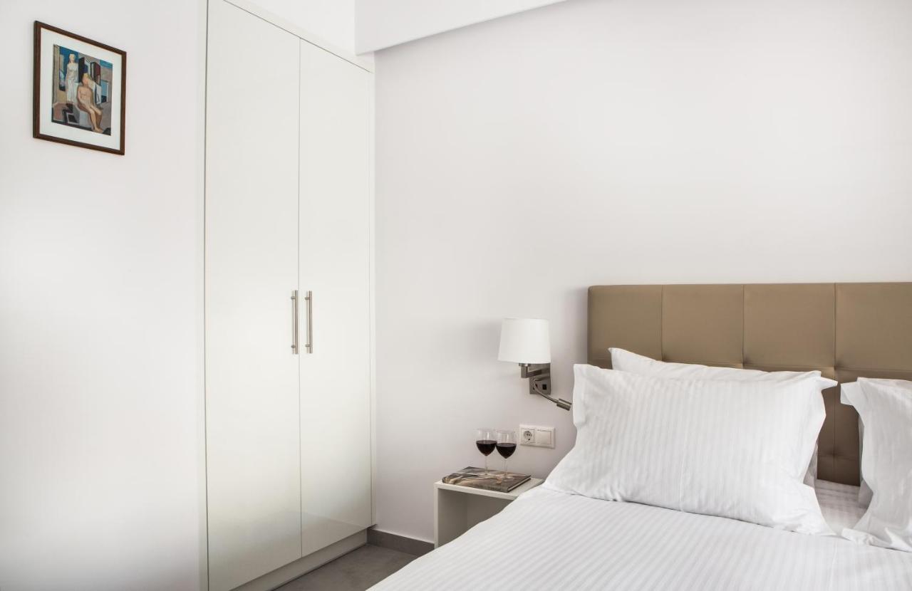 The Square Six Apartment Athens Ngoại thất bức ảnh
