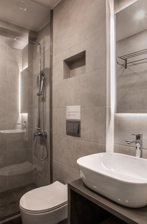 The Square Six Apartment Athens Ngoại thất bức ảnh