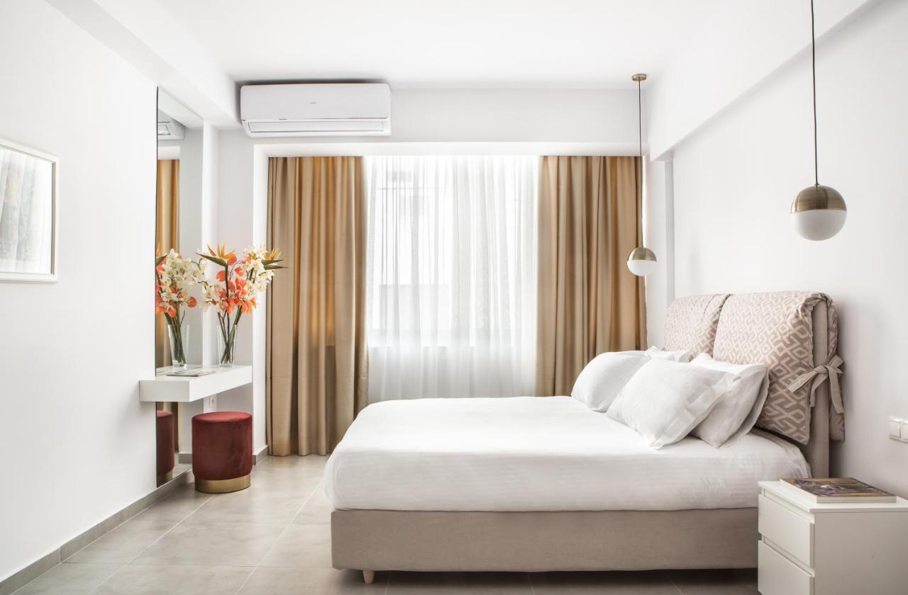 The Square Six Apartment Athens Ngoại thất bức ảnh